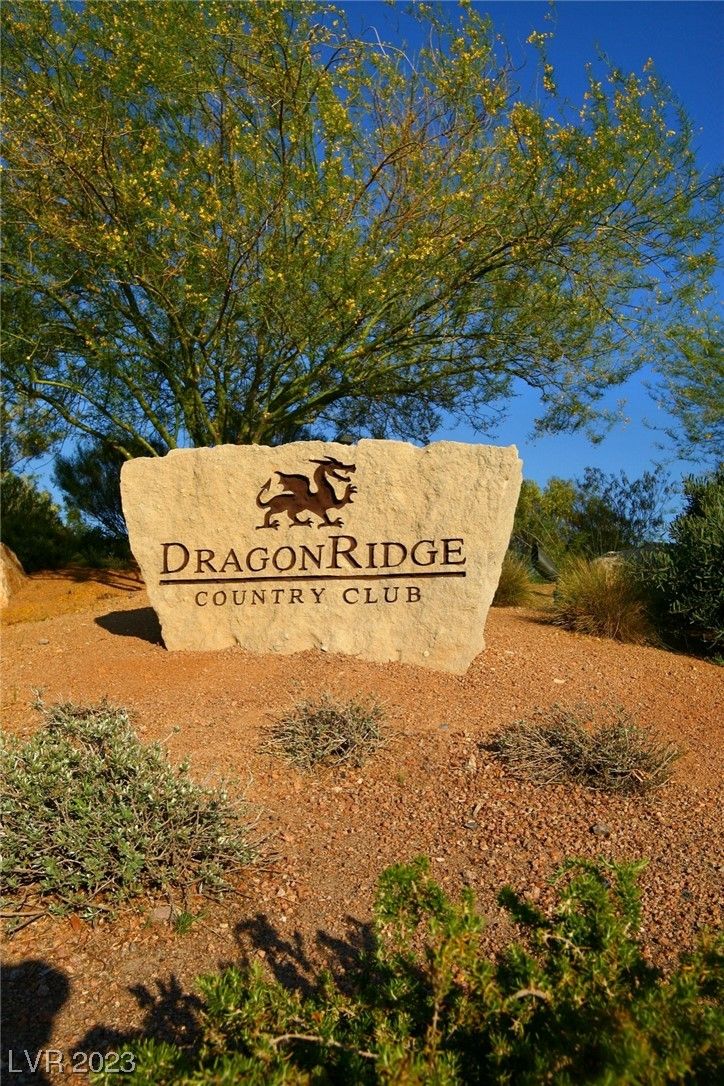 511 Rock Peak Drive — photo 2 of 20