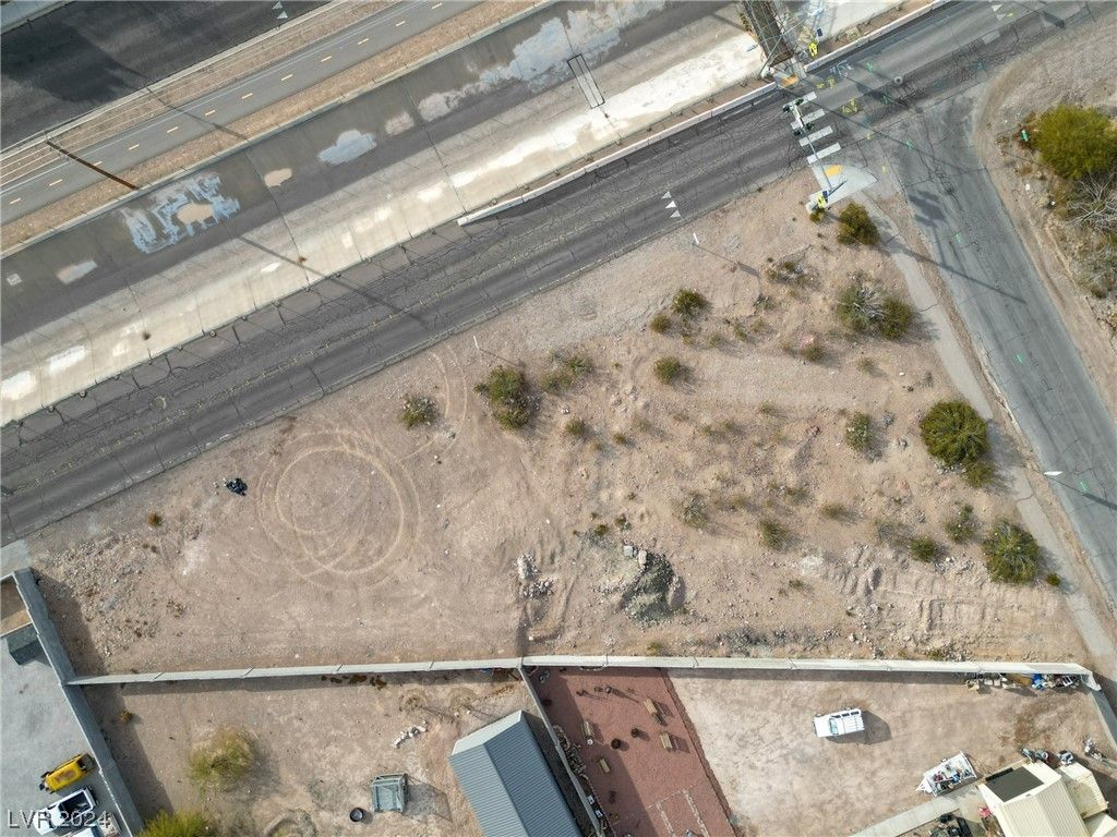 N Pueblo Boulevard — photo 3