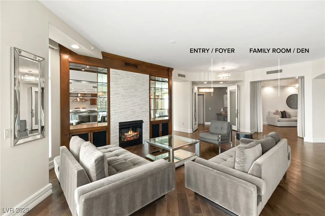9101 Alta Drive 1202 — photo 4