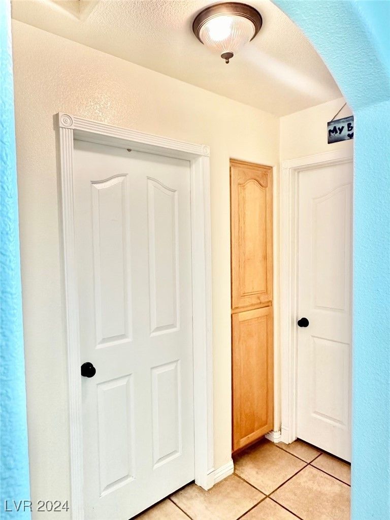 Photo 31