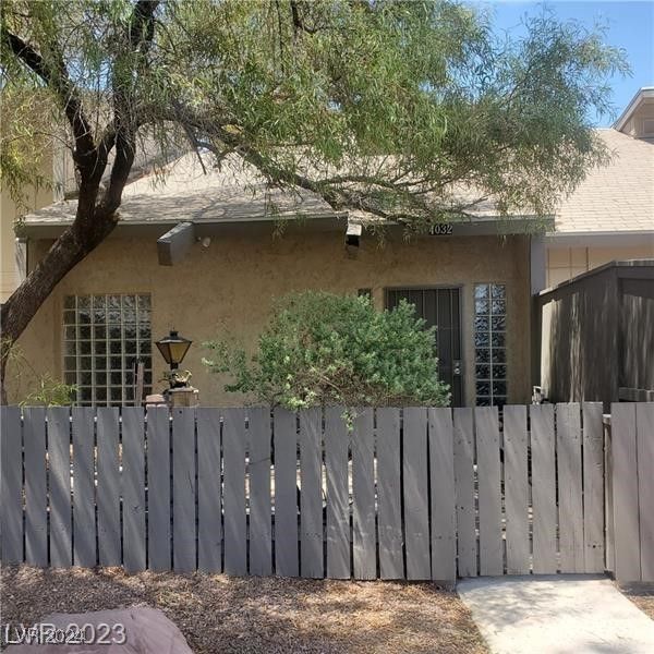 4032 Village Square 0 — photo 4