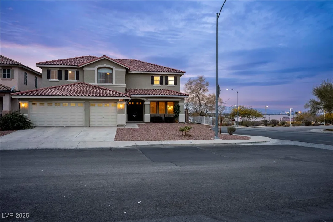 359 Hoskins Court — photo 3