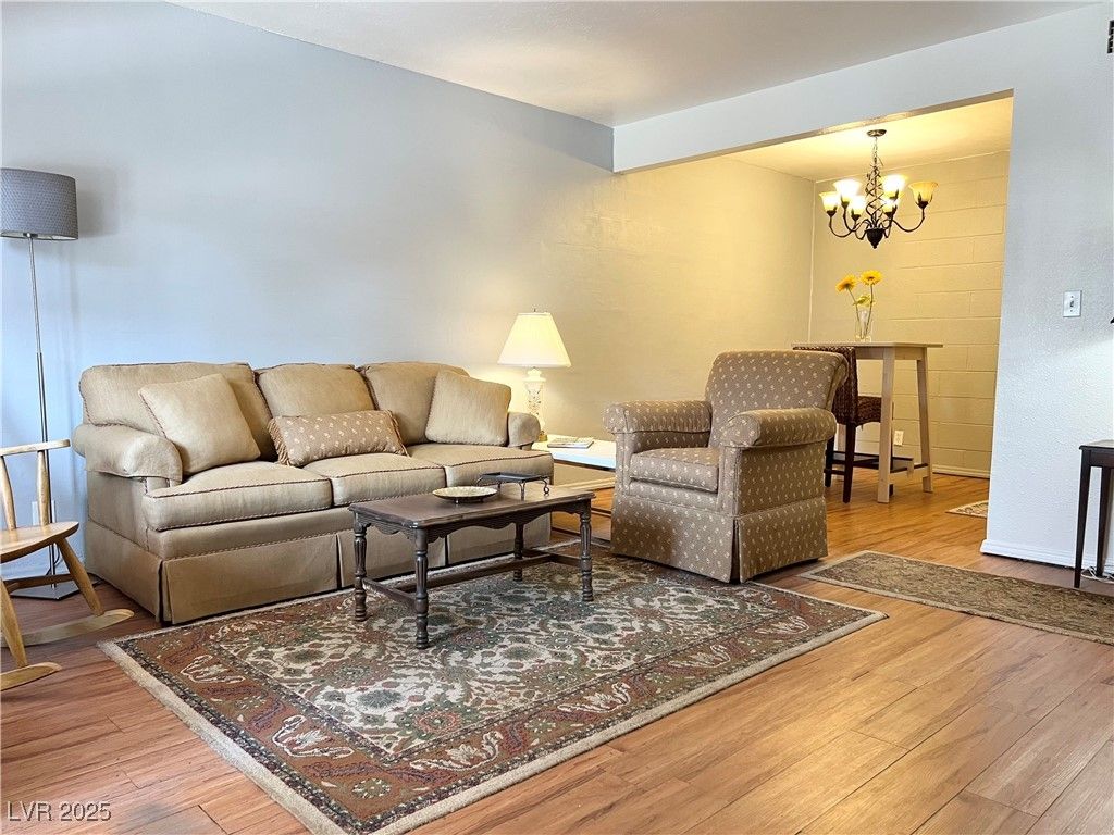 625 South Royal Crest Circle 2 — photo 3