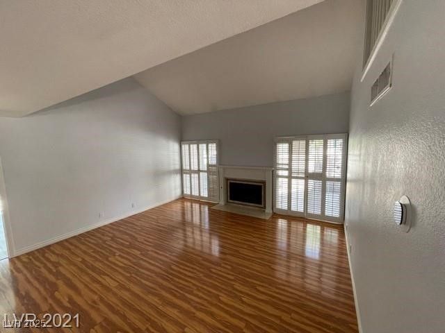 4037 Chalfont Court — photo 2 of 13