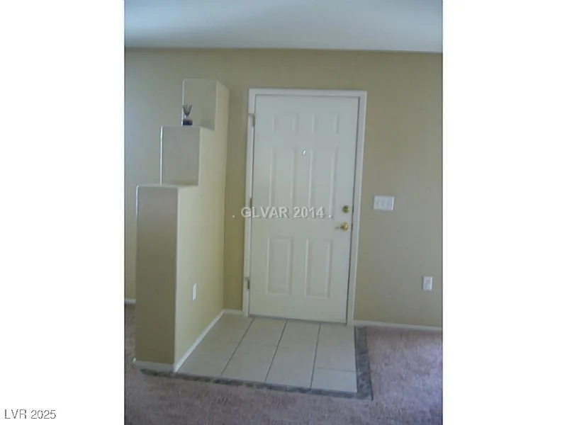 2050 North LOS FELIZ Street 168 — photo 5