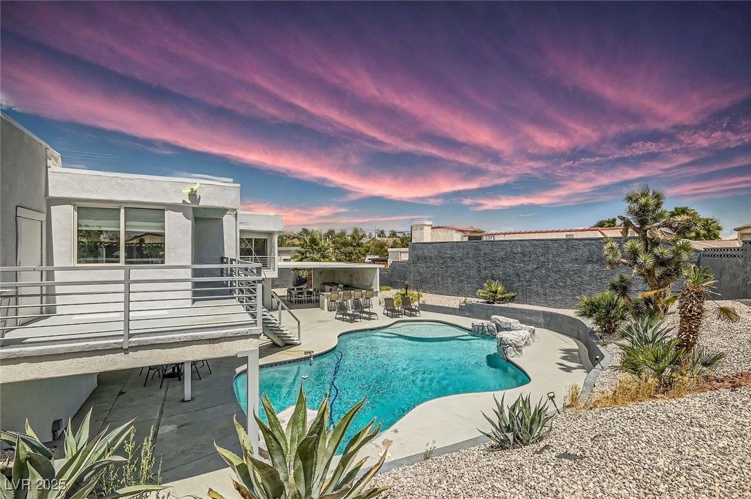 2520 Castlesands Way — photo 3
