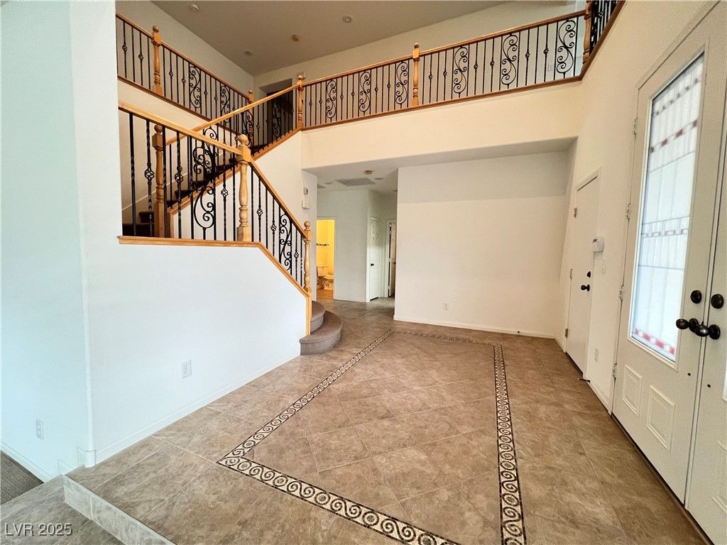 742 Canary Wharf Drive — photo 5