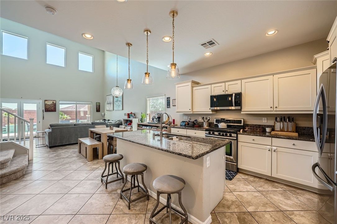 5662 Oak Bend Drive — photo 3