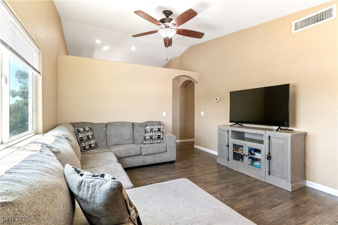 7553 Durham Hall Avenue 201 — photo 5 of 18