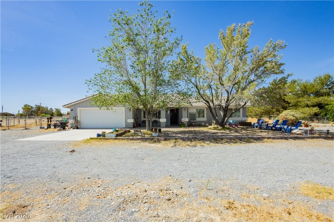 2251 Bridger Street — photo 4