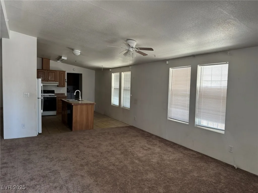 237 Piute Lane — photo 3 of 7