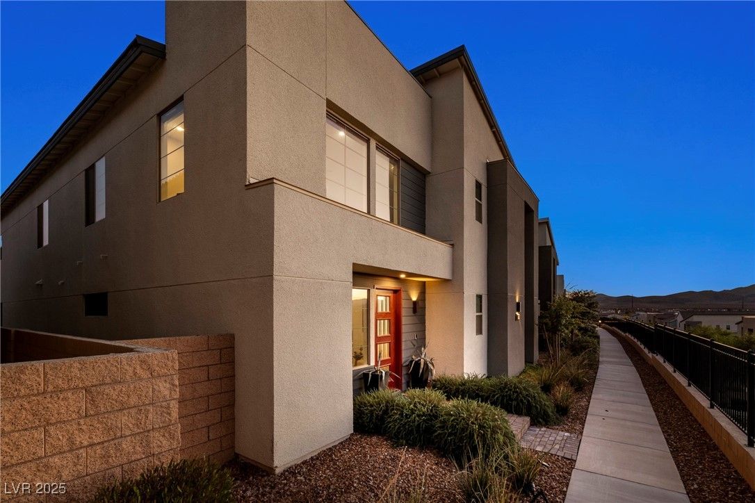 3364 Ponicelli Lane — photo 1 of 54