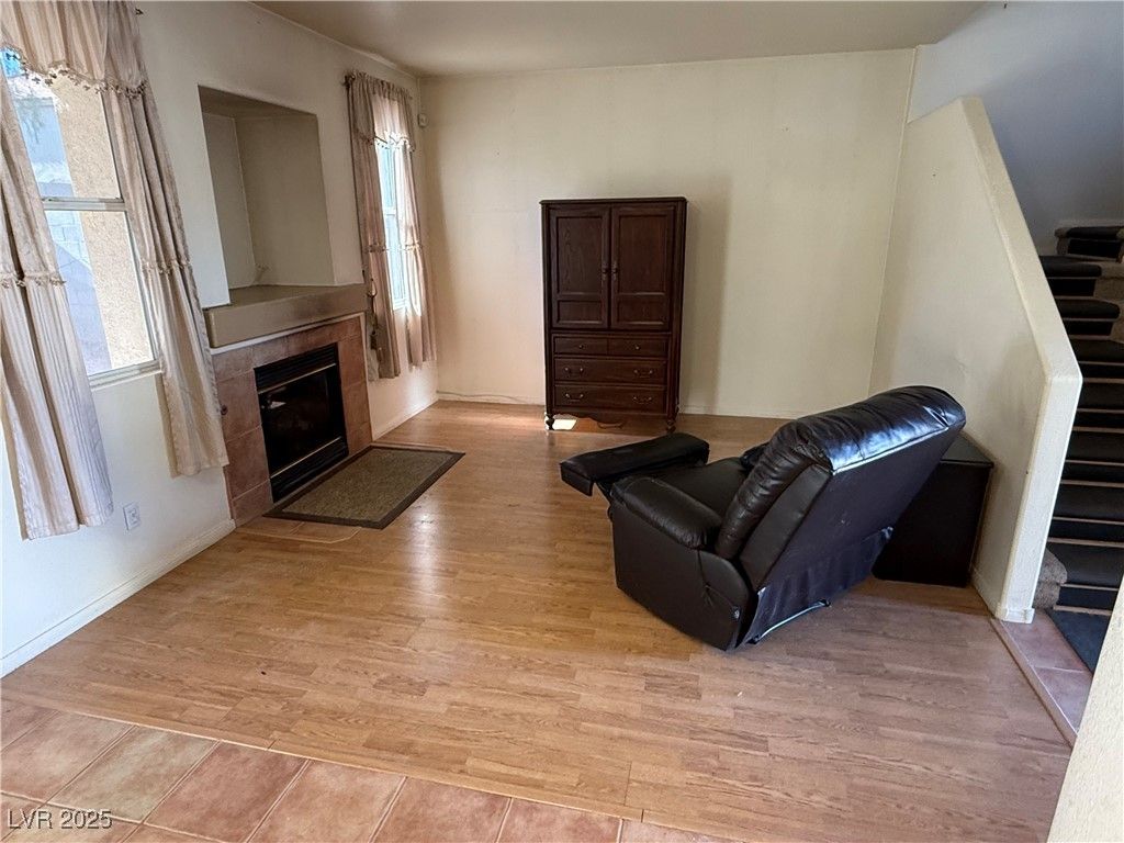 977 Country Skies Avenue — photo 3
