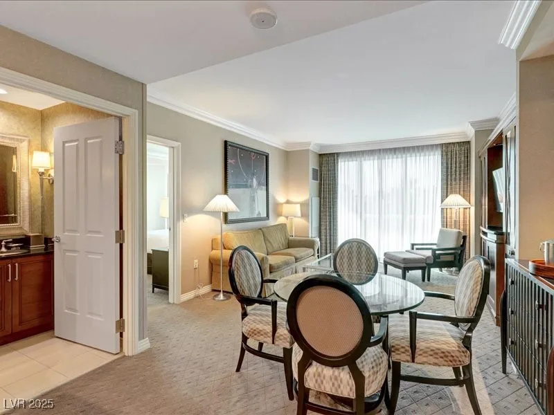 125 East Harmon Avenue 220 — photo 4