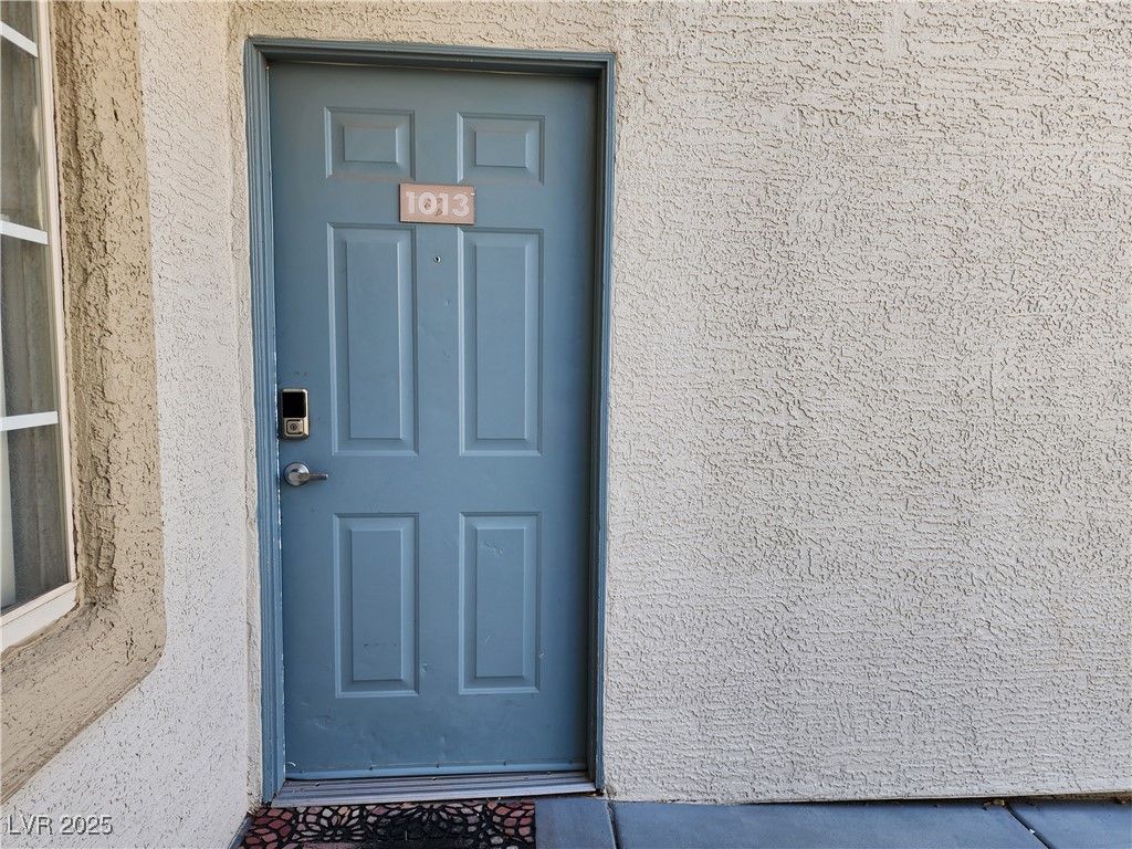 3318 North Decatur Boulevard 1013 — photo 5