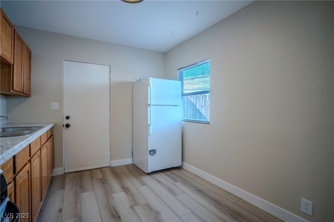 206 West Atlantic Avenue — photo 5