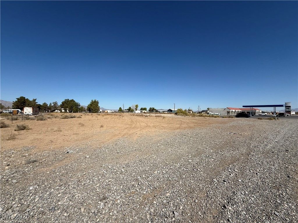 5050 Pahrump Valley Boulevard — photo 1