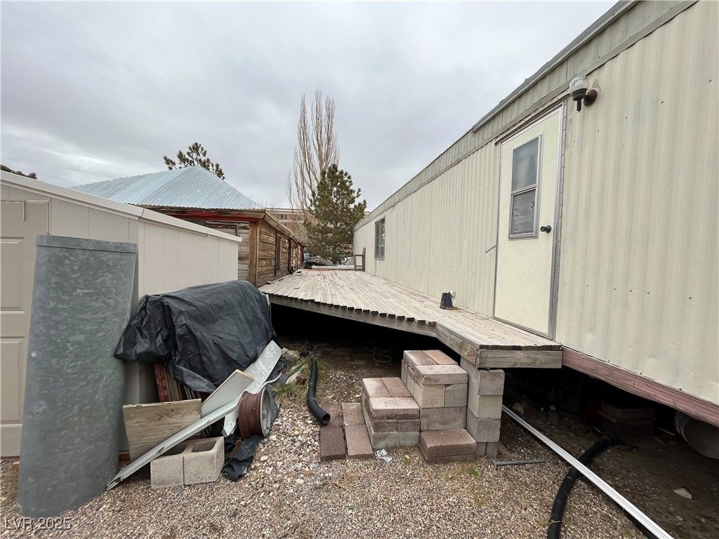 100 West Crook Avenue — photo 4