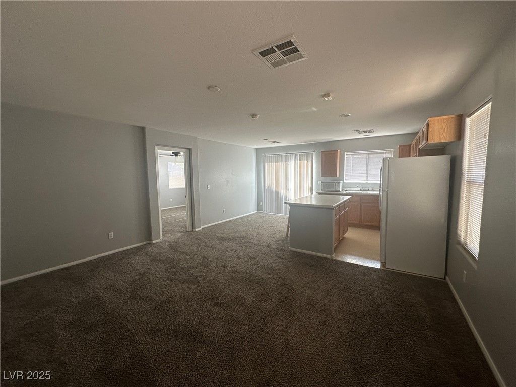 8020 Copperhead Creek Street — photo 2 of 11