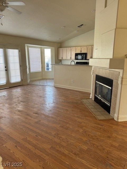 4848 Califa Drive — photo 3 of 20