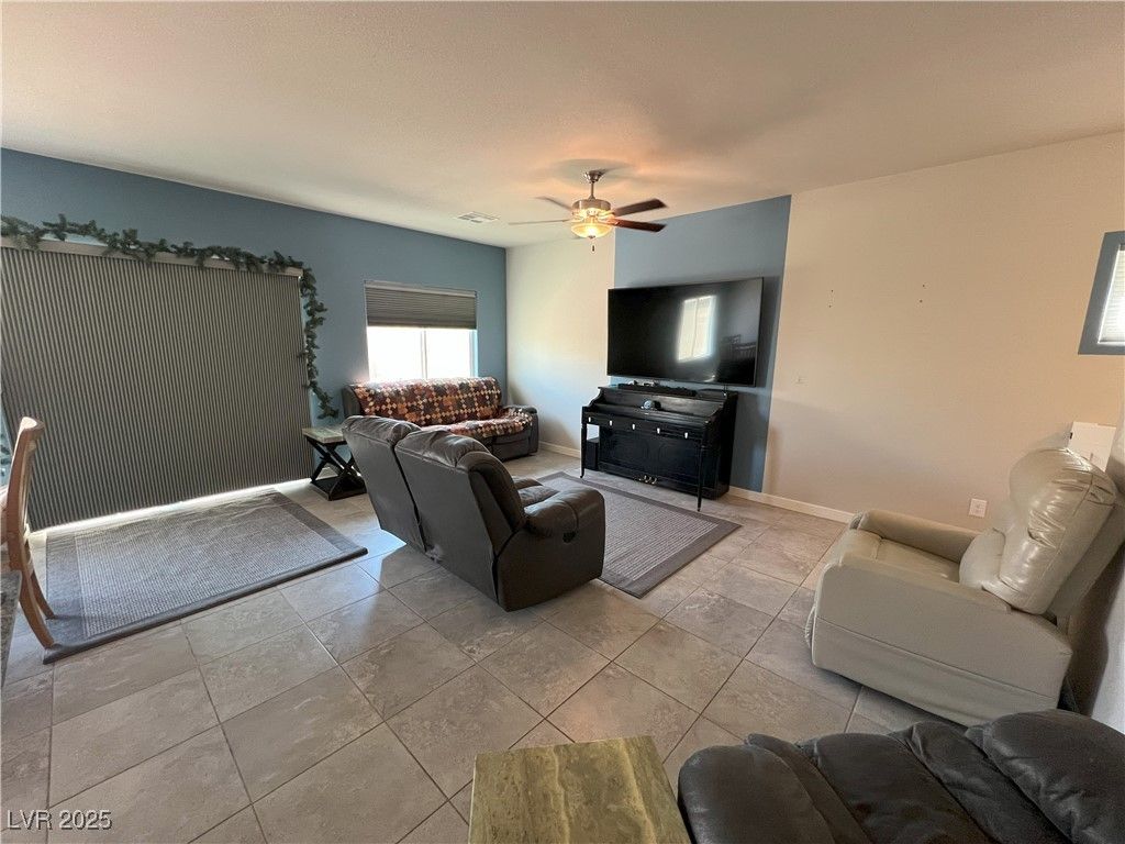 9551 Spyglass Run Avenue — photo 3 of 7