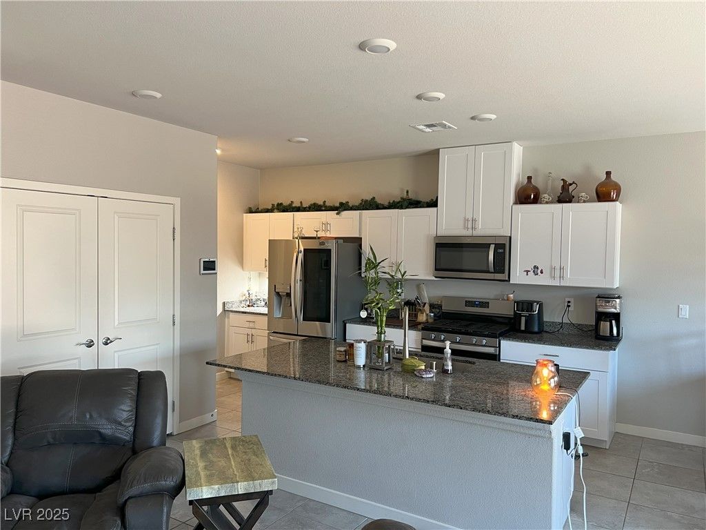 9551 Spyglass Run Avenue — photo 5 of 7