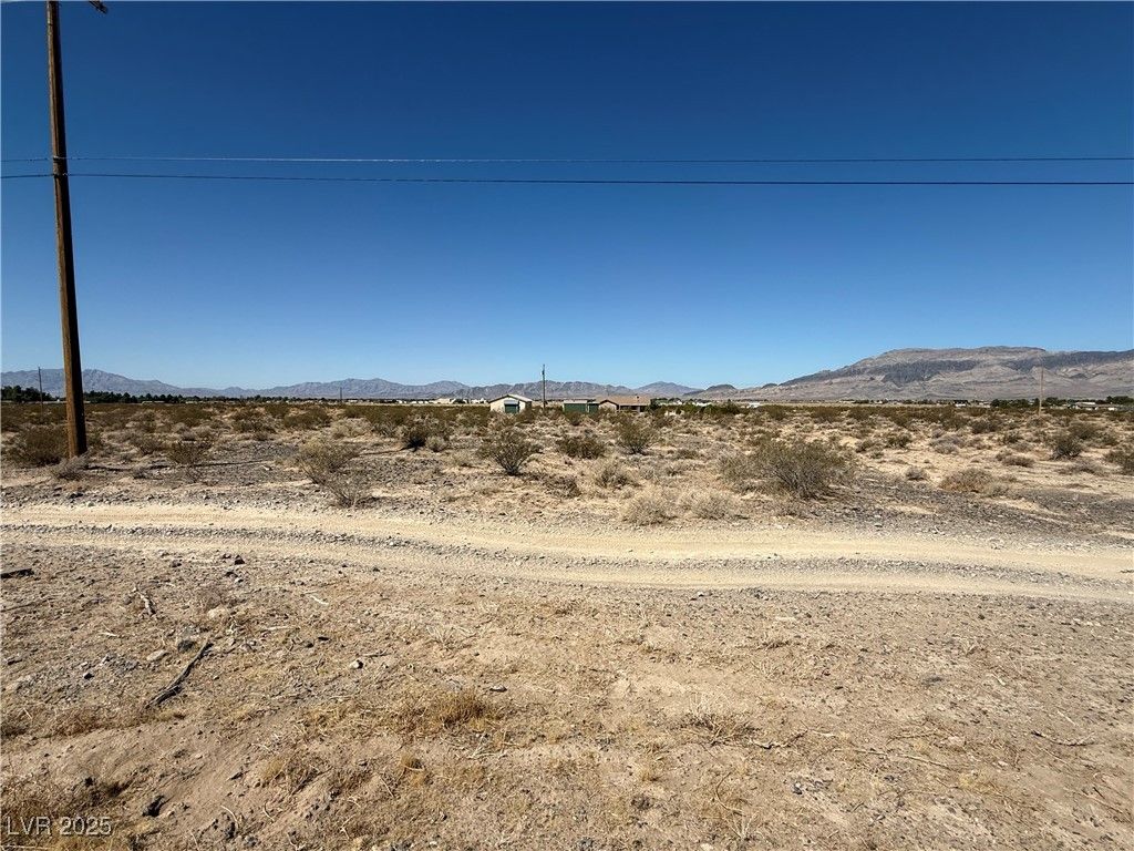 4560 Highway 160 N — photo 5 of 8