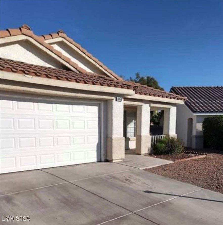4856 Minturn Avenue — photo 2