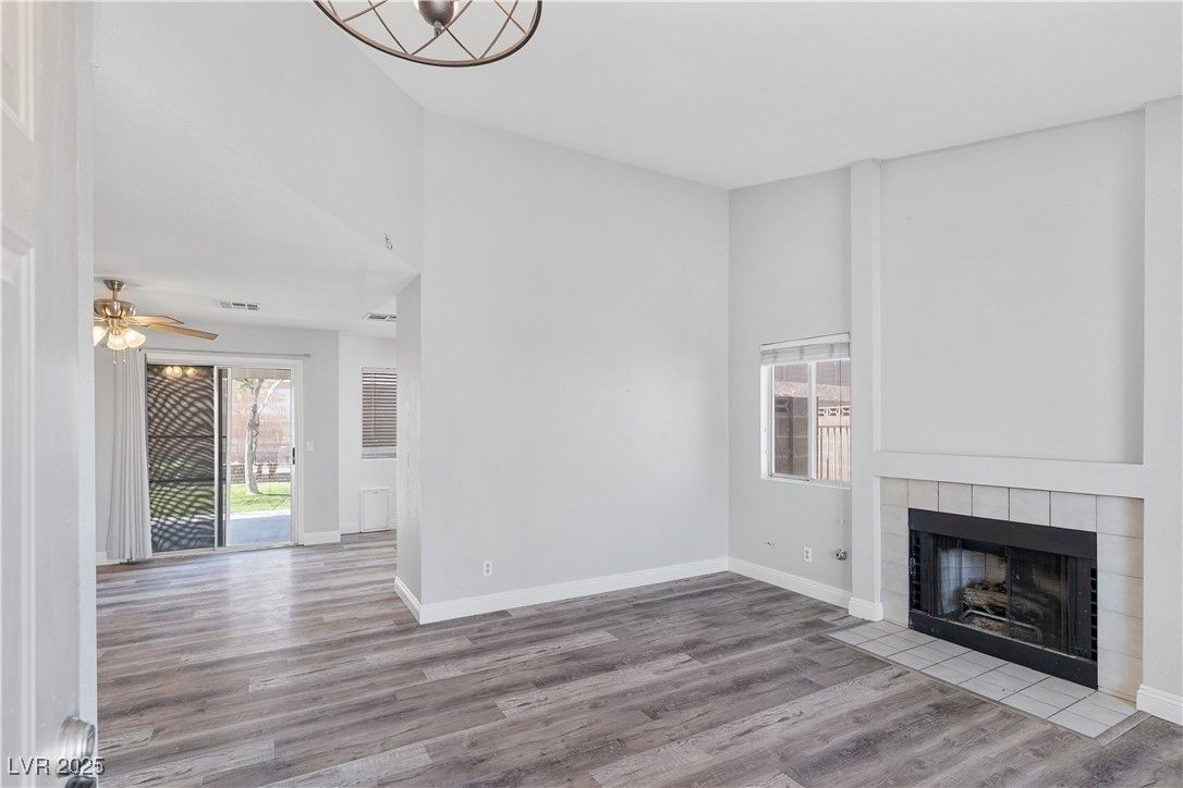 322 Wintercress Drive — photo 3