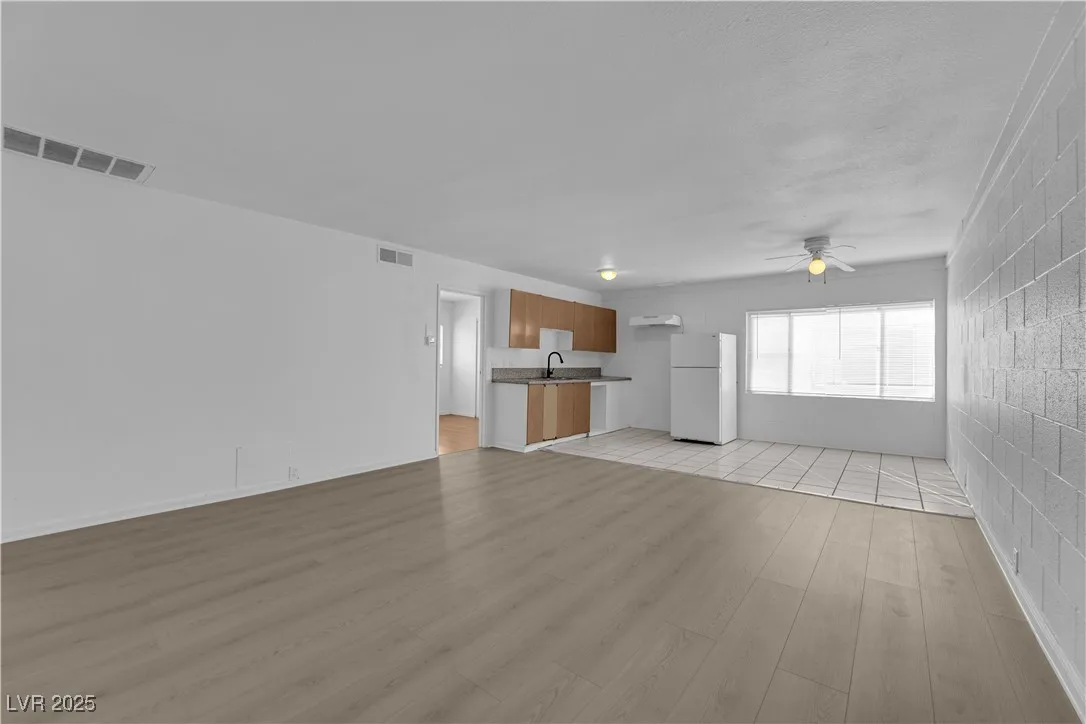 2908 Poplar Avenue 3 — photo 2