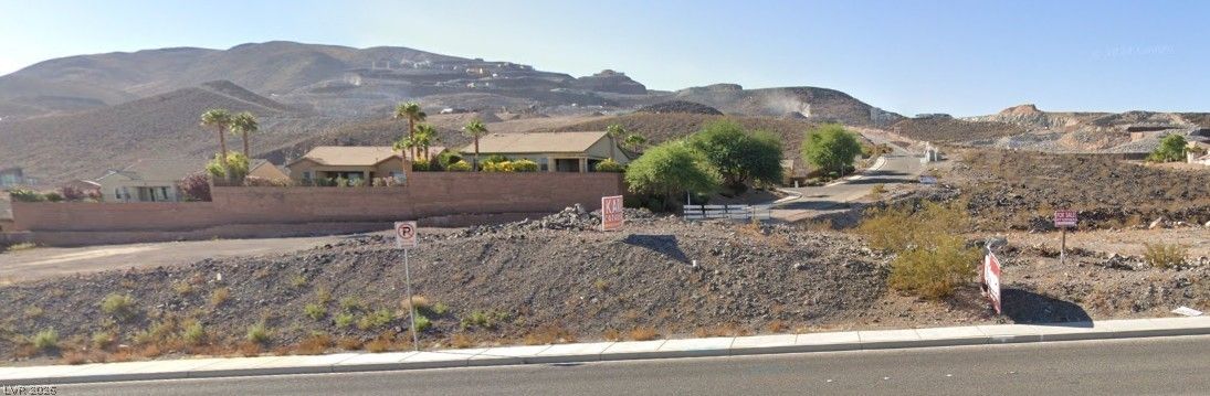 Westridge Drive Drive — photo 3 of 4