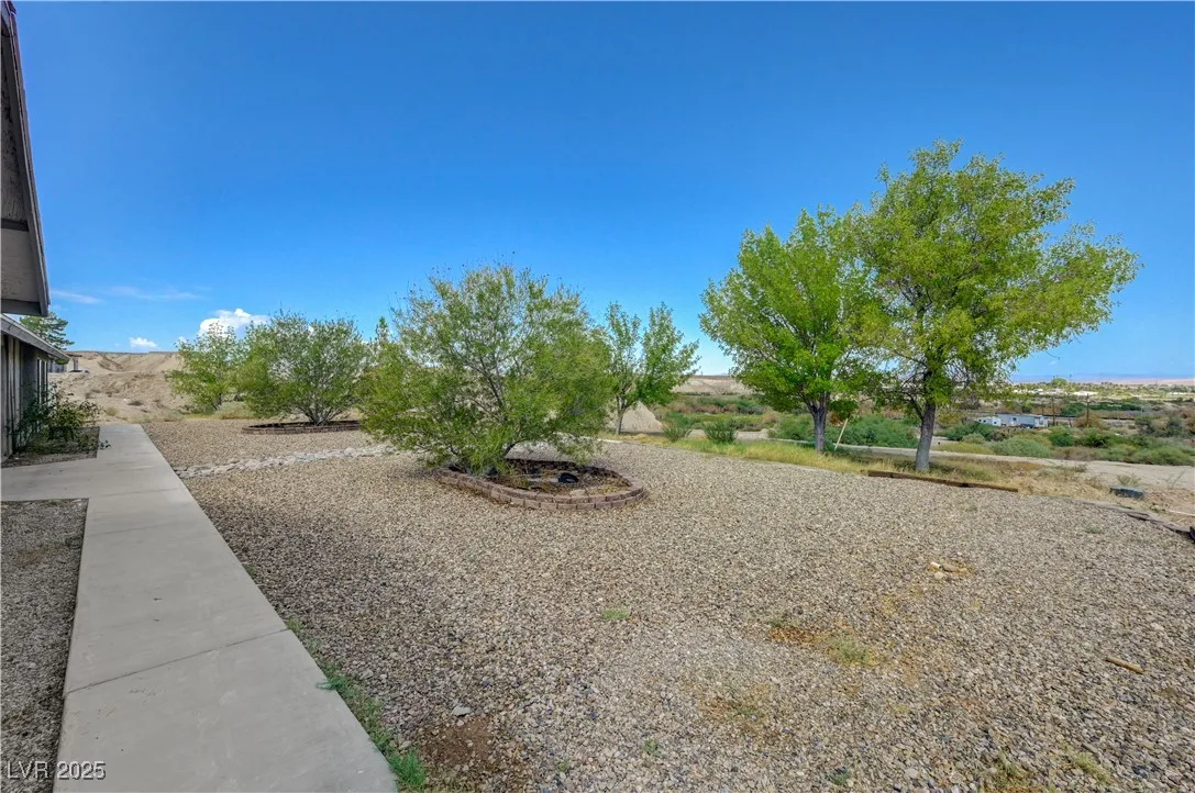 1775 South Dude Drive — photo 2