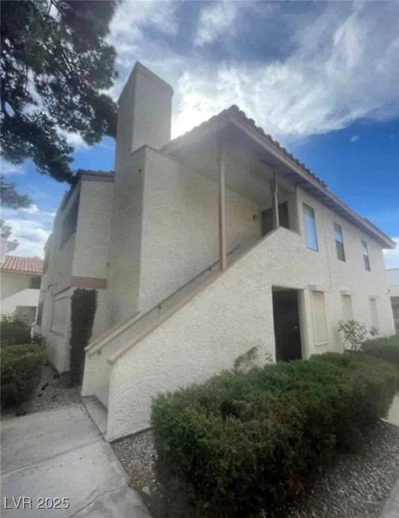 1321 Del Mar Street 4 — photo 2
