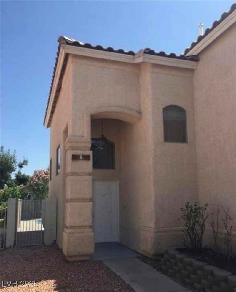 9076 Quarrystone Way — photo 3