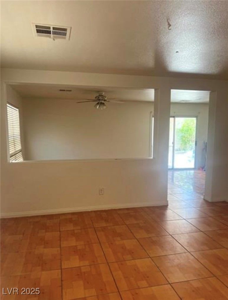 5607 West Dewey Drive — photo 2
