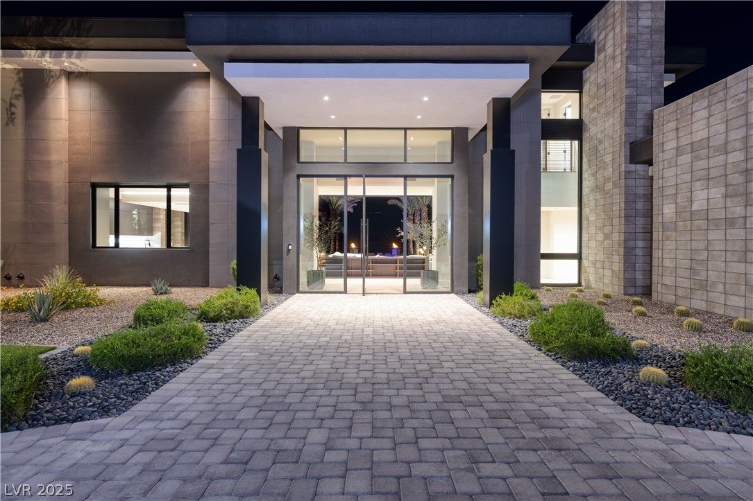 10 Sunrise Beach Circle — photo 3