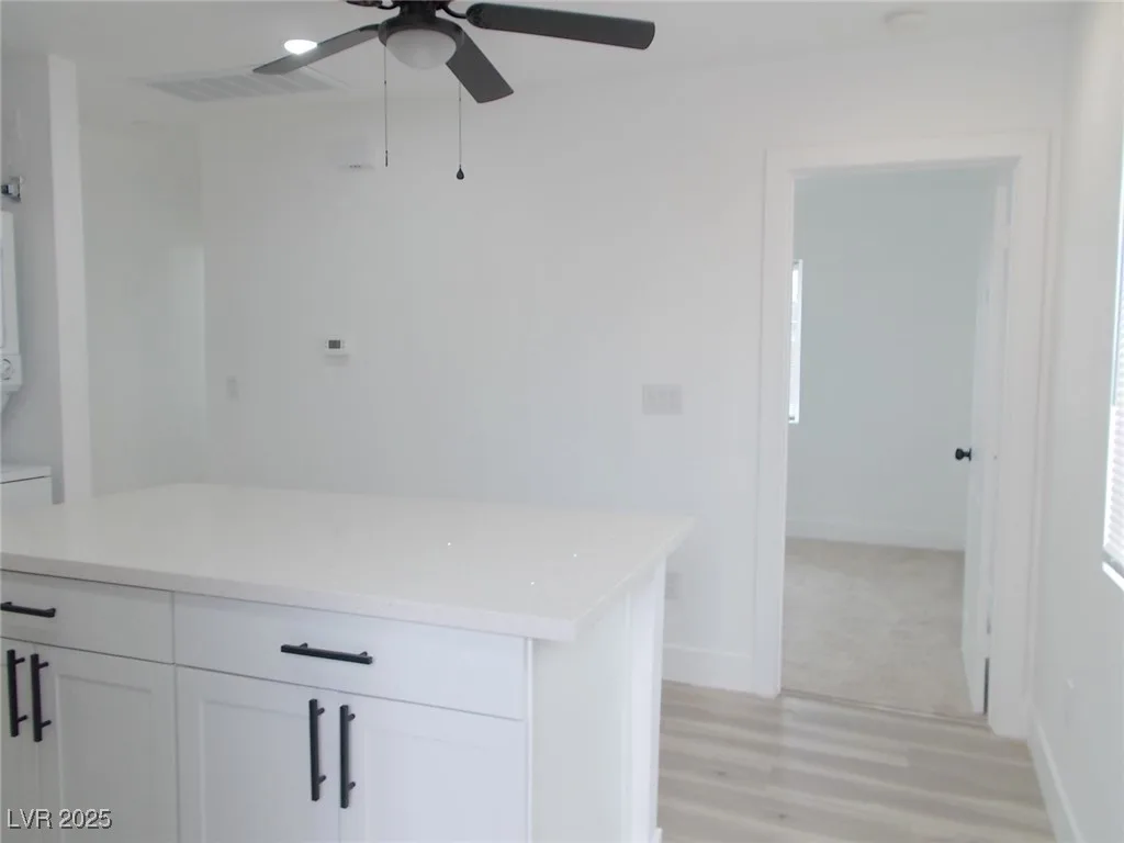 532 North 9th Street B — photo 5 of 13