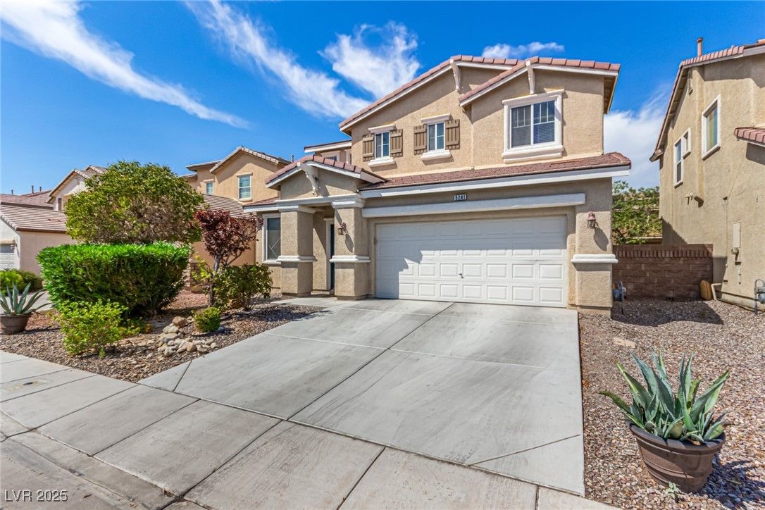 5241 Wild Sunflower Street — photo 3
