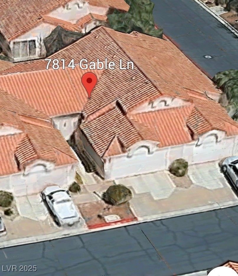 7814 Gable Lane — photo 4 of 7