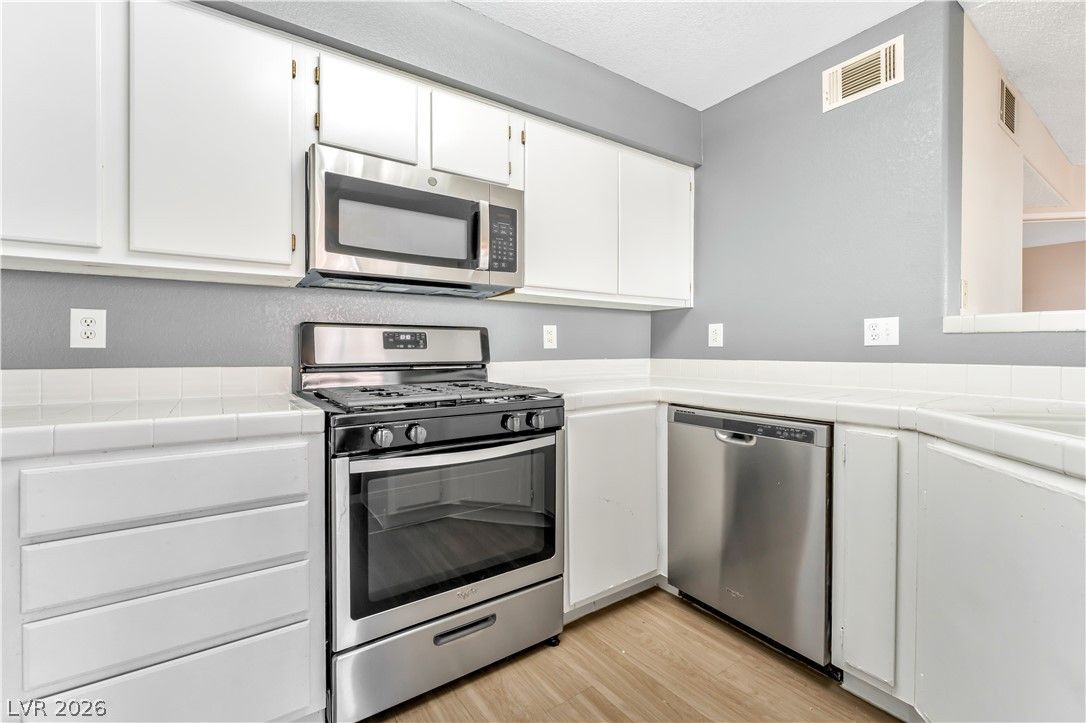 717 Wheat Ridge Lane 102 — photo 5