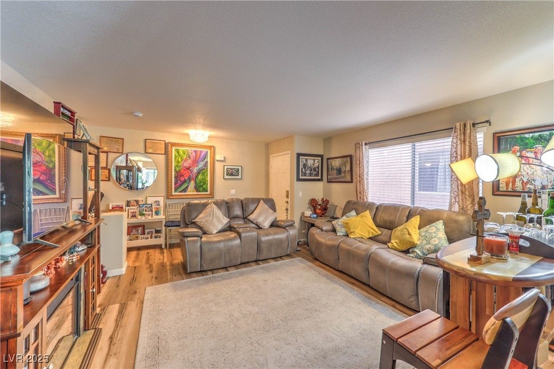 8056 Cimarron Ridge Drive 101 — photo 5