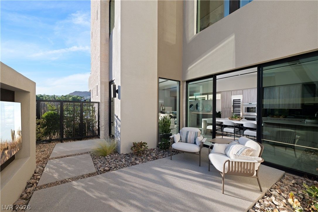 4015 Heron Fairway Drive — photo 3