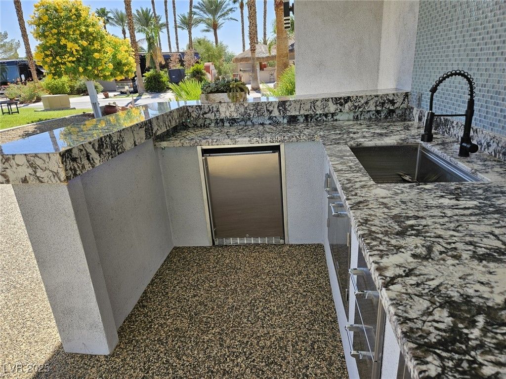8175 Arville Street 55 — photo 4