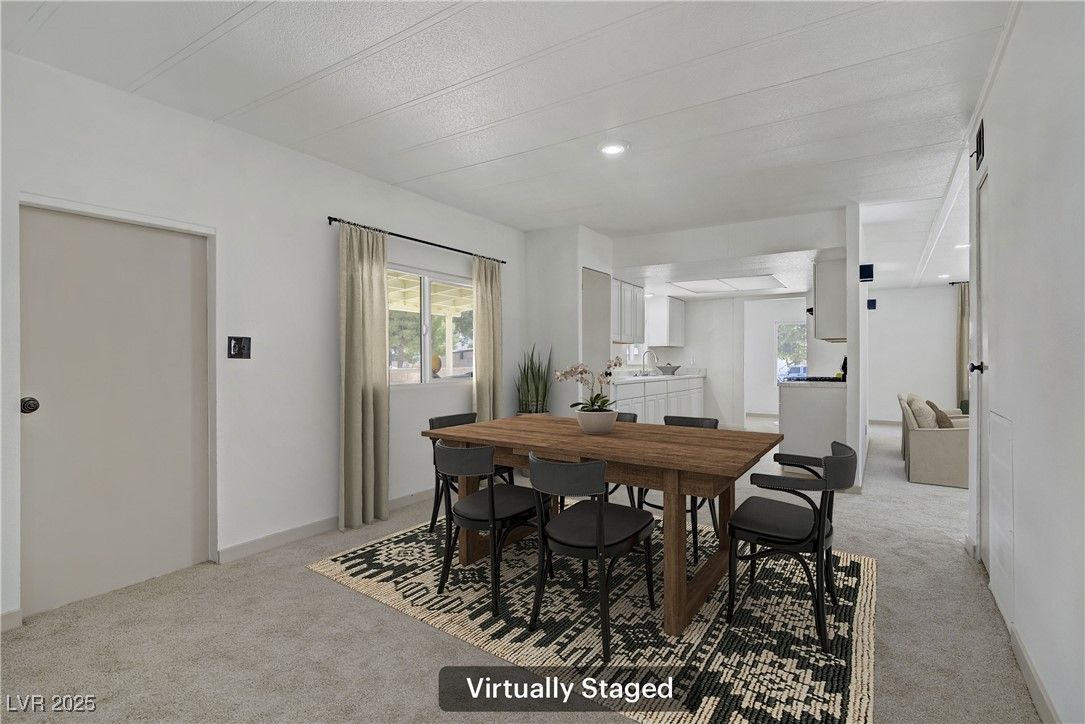 153 Sir Thomas Drive — photo 3