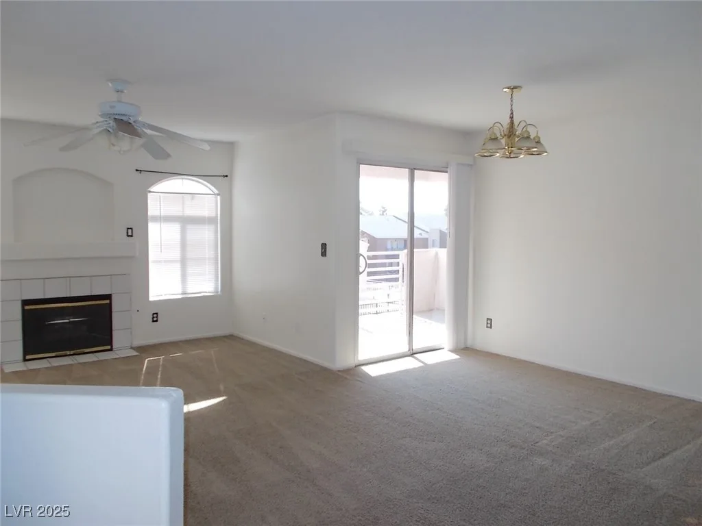 4555 East Sahara Avenue 284 — photo 3