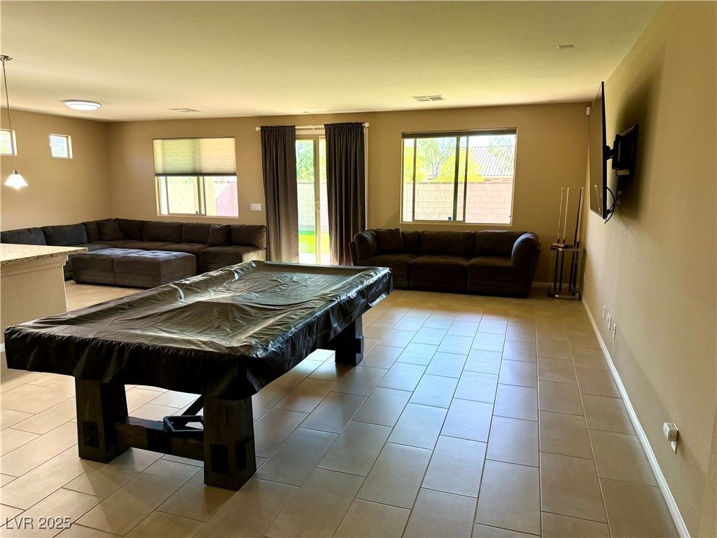 6298 Starflare Street — photo 4