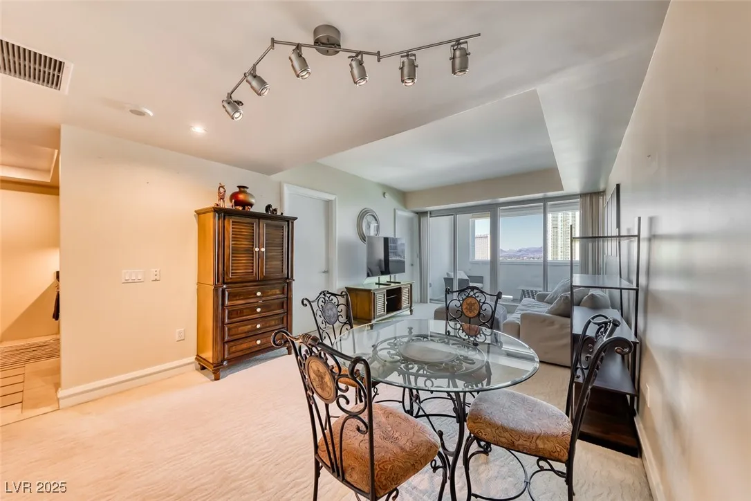2700 Las Vegas Boulevard 906 — photo 3