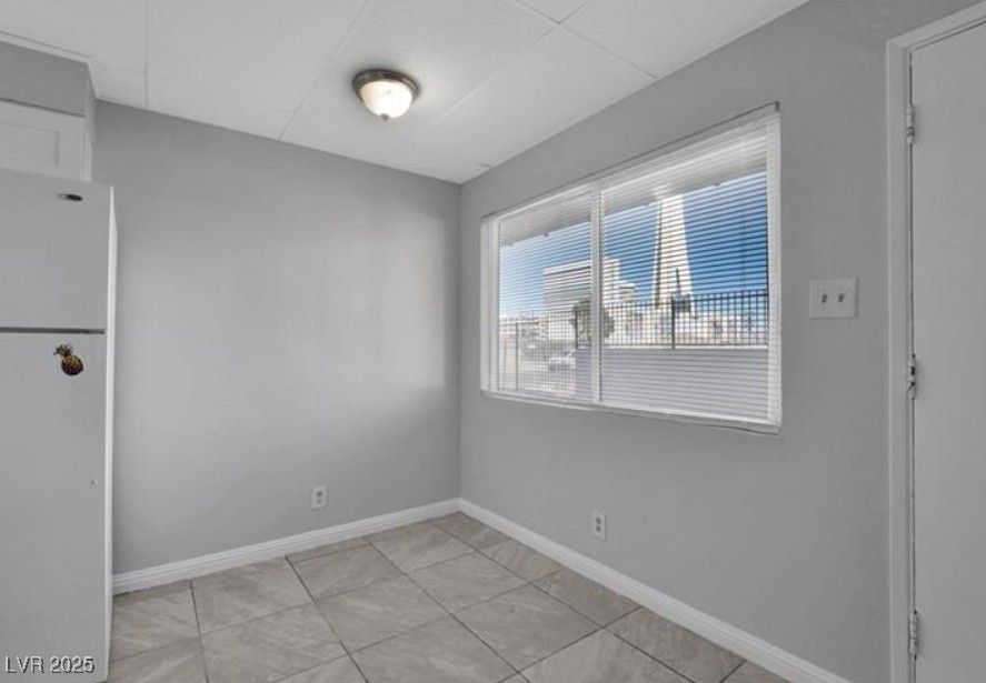 239 West Cleveland Avenue 6 — photo 4 of 13