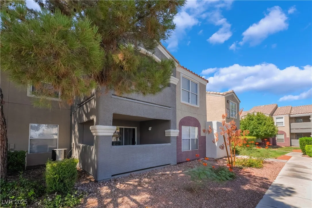 5055 West Hacienda Avenue 2127 — photo 3