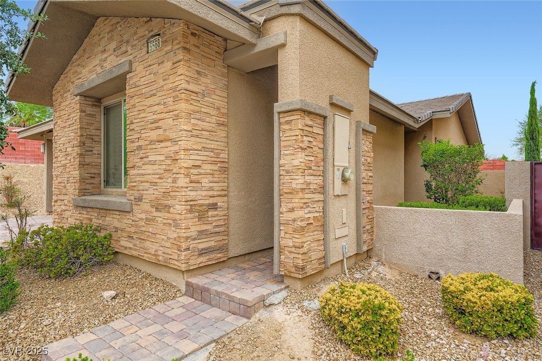 5568 Trilling Bird Drive — photo 3